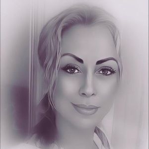 Meet your Posher, Magda